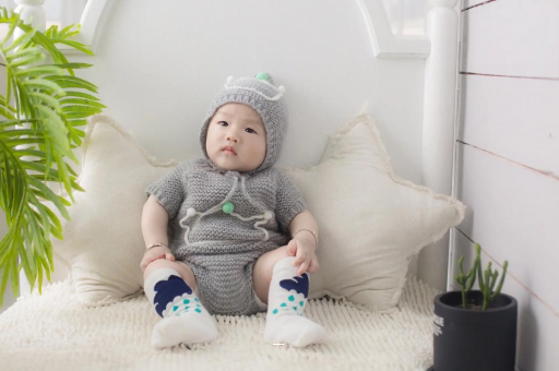 内江宝宝揉眼睛是怎么回事 内江宝宝揉眼睛是怎么回事